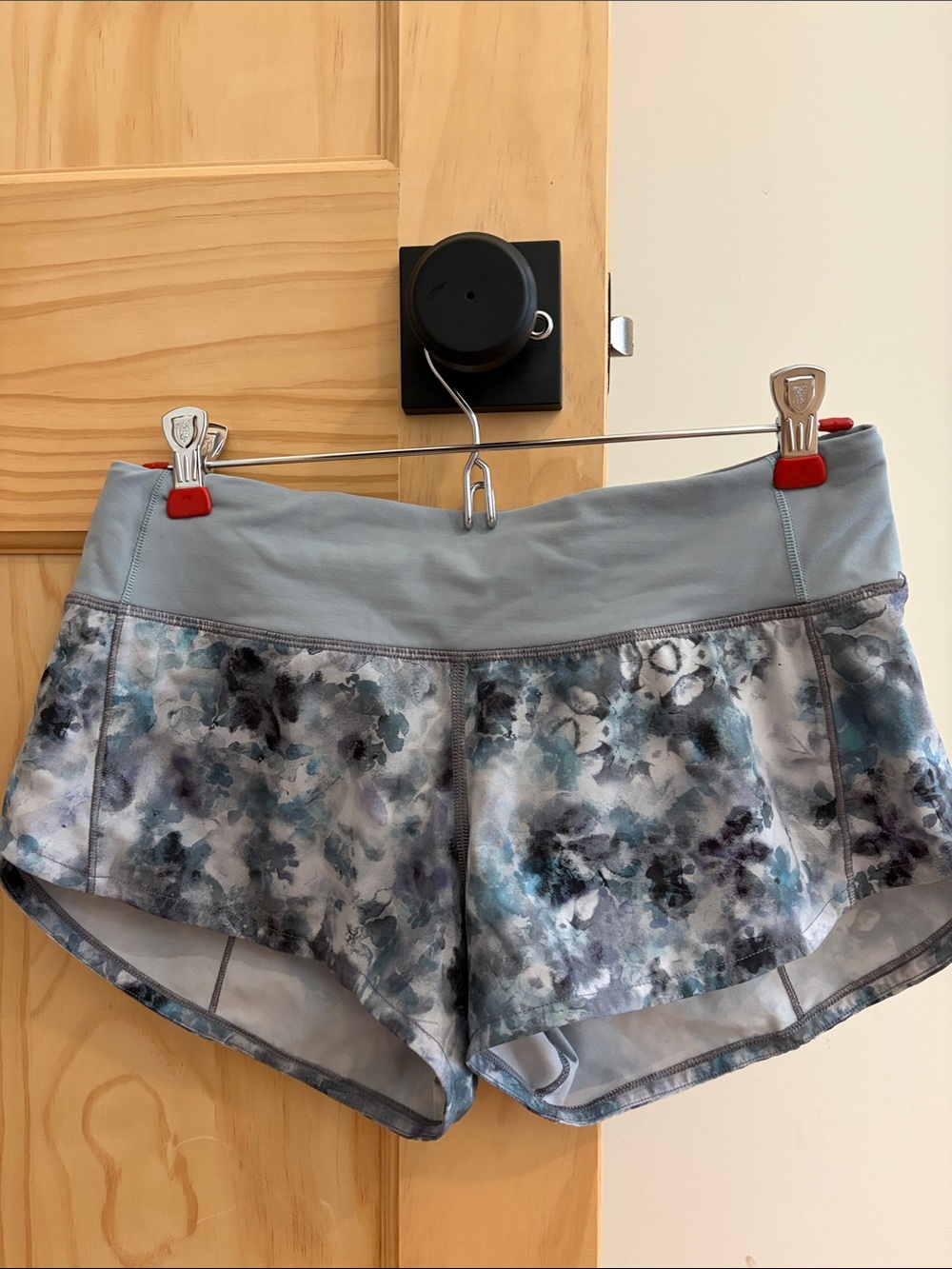 Lululemon speed up shorts